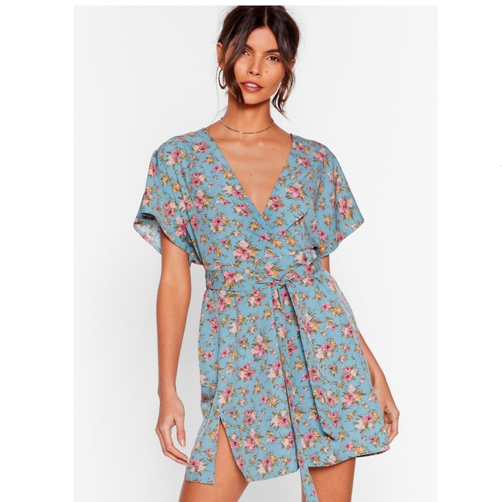 Floral Split Hem Mini Wrap Dress